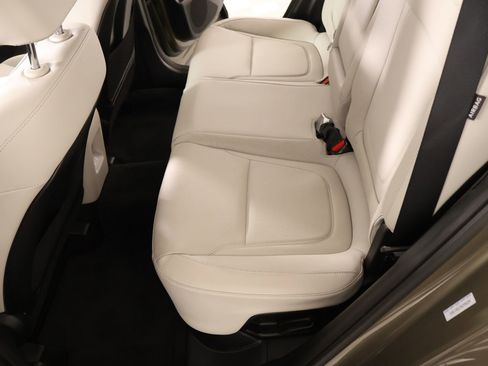 Certified 2025 Hyundai Tucson SEL AWD/4WD image 12