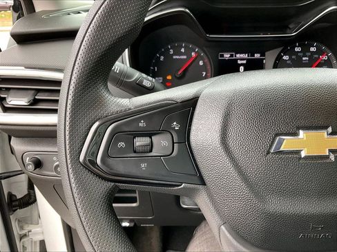 Used 2023 Chevrolet TrailBlazer LT FWD image 22