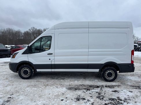 Used 2018 Ford Transit 250 148 High Roof image 2