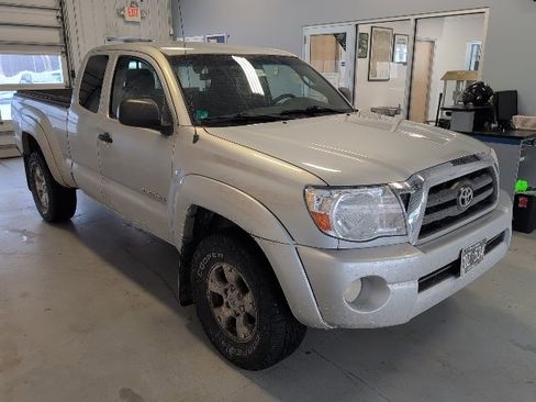 Used 2007 Toyota Tacoma 4x4 Access Cab V6 image 5