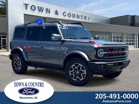 Certified 2023 Ford Bronco Outer Banks AWD/4WD image 1