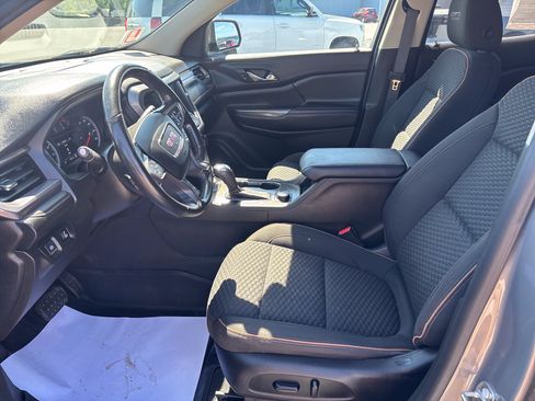 Used 2019 GMC Acadia SLE w/ Driver Alert Package I AWD/4WD image 5