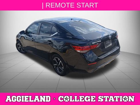 Certified 2024 Nissan Sentra SV FWD image 4