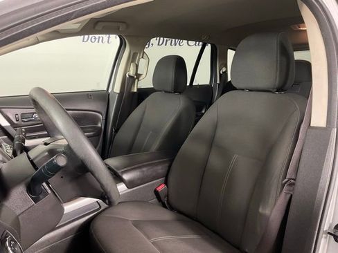 Used 2013 Ford Edge SE image 14