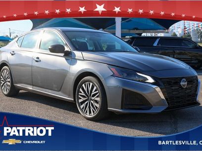 Used 2024 Nissan Altima 2.5 SV