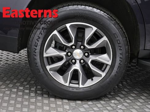 Used 2022 Chevrolet Tahoe LT w/ Luxury Package image 34