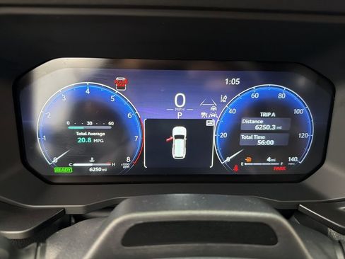 Used 2025 Toyota Land Cruiser w/ Premium Package image 15