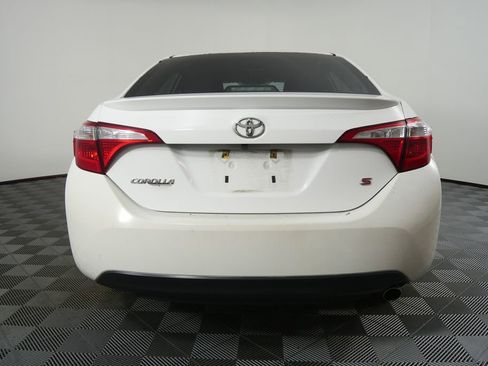 Used 2016 Toyota Corolla S image 4