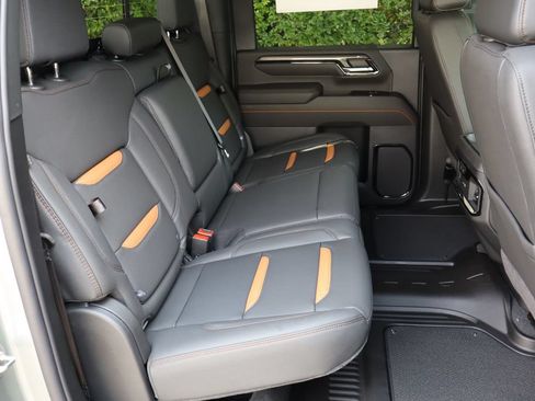 New 2026 GMC Sierra 2500 AT4 w/ AT4 Premium Plus Package AWD/4WD image 25
