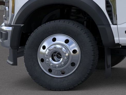 New 2026 Ford F550 4x4 Crew Cab image 19