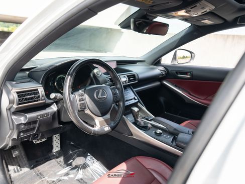 Used 2018 Lexus IS 300 F Sport w/ F Sport Package AWD/4WD image 13