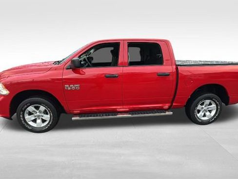 Used 2018 RAM 1500 Express image 3