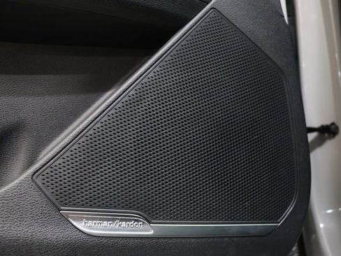 Used 2024 Kia Sportage SX image 23