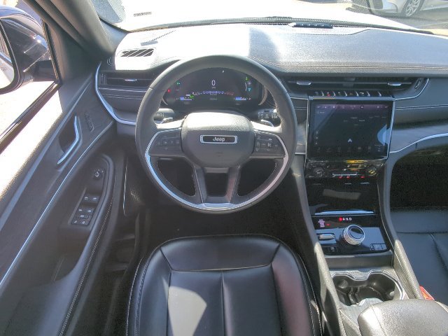 Used 2024 Jeep Grand Cherokee Limited 4xe AWD/4WD image 7