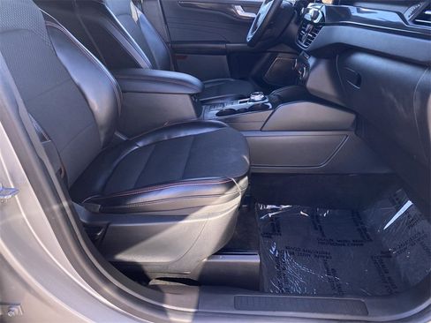 Used 2024 Ford Escape ST-Line image 30