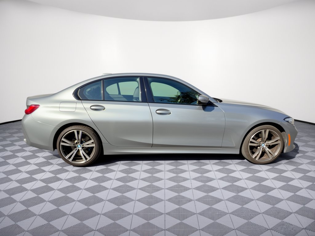 Used 2023 BMW 330i Sedan w/ Premium Package RWD image 8