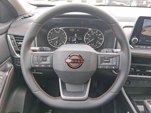 New 2026 Nissan Rogue Rock Creek image 9