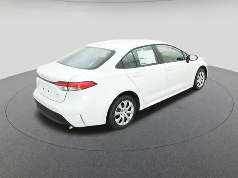 New 2026 Toyota Corolla LE image 9