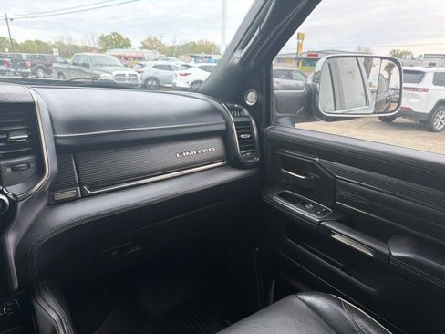 Used 2019 RAM 2500 Limited image 21