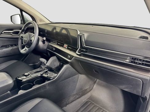 Used 2025 Kia Sportage EX w/ Premium Package FWD image 32