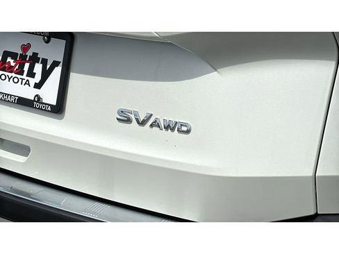 Used 2023 Nissan Rogue SV w/ SV Premium B Package AWD/4WD image 8