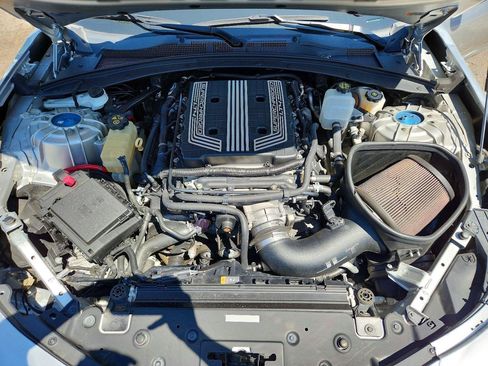 Used 2018 Chevrolet Camaro ZL1 RWD image 9
