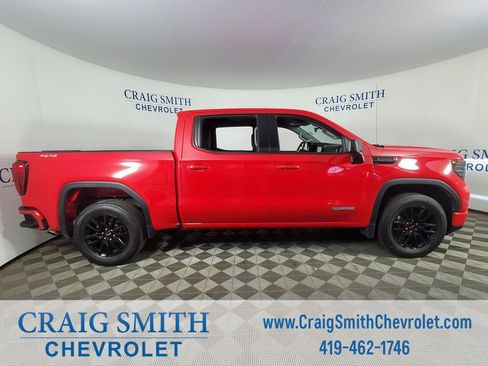 Used 2023 GMC Sierra 1500 Elevation image 22