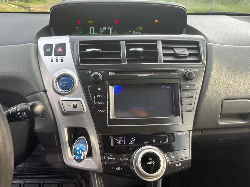 Used 2014 Toyota Prius V Two FWD image 19