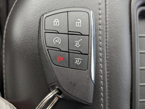 Used 2022 Chevrolet Tahoe LT w/ Luxury Package image 31