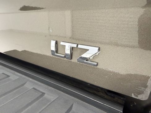 Used 2014 Chevrolet Silverado 1500 LTZ w/ Texas Edition, 1LZ Trim image 9