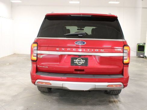 Used 2022 Ford Expedition Platinum AWD/4WD image 8