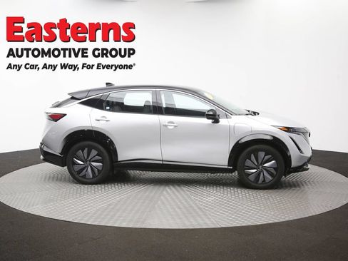 Used 2023 Nissan Ariya FWD image 60
