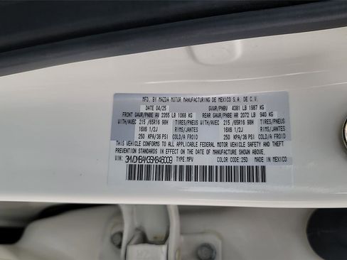 New 2025 MAZDA CX-30 AWD 2.5 S image 32