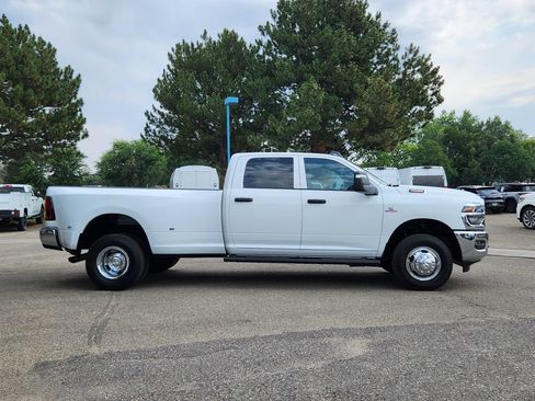 Used 2026 RAM 3500 Tradesman AWD/4WD image 2