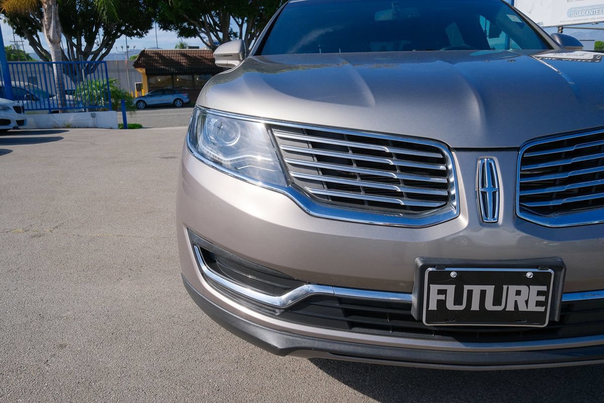 Used 2016 Lincoln MKX Select w/ Select Plus Package FWD image 39