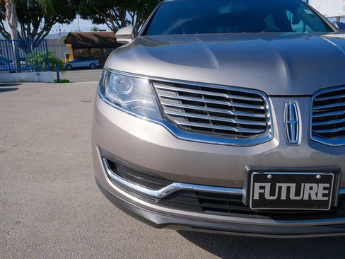 Used 2016 Lincoln MKX Select w/ Select Plus Package FWD image 39