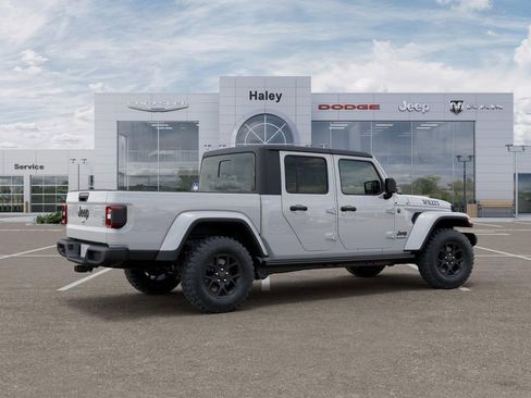 New 2026 Jeep Gladiator Willys image 4