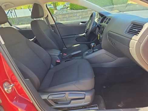 Used 2016 Volkswagen Jetta S FWD image 20