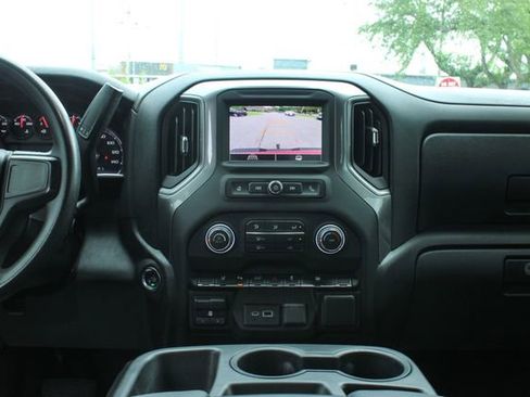 Used 2024 Chevrolet Silverado 2500 Custom w/ Custom Value Package AWD/4WD image 17