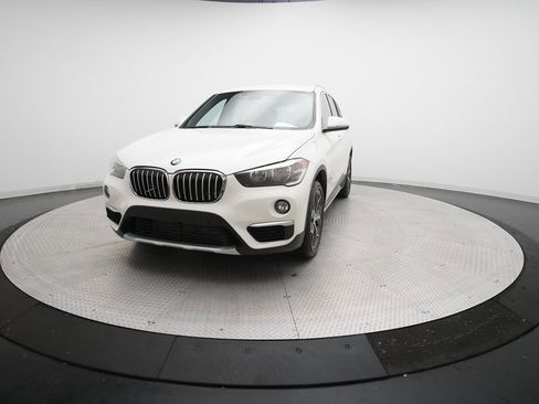 Used 2018 BMW X1 sDrive28i image 32