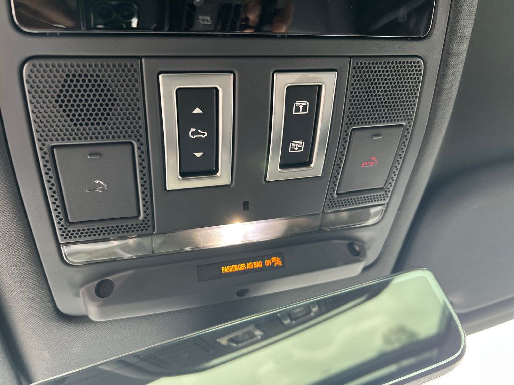 Used 2024 Land Rover Defender 110 S AWD/4WD image 24
