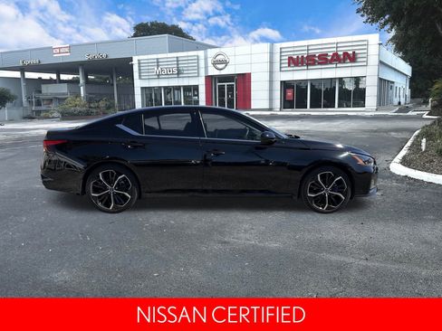 Certified 2024 Nissan Altima 2.5 SR image 2