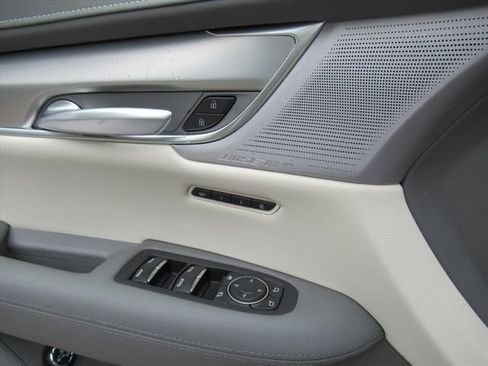 New 2026 Cadillac XT5 Premium Luxury w/ Driver Assist Package FWD image 21