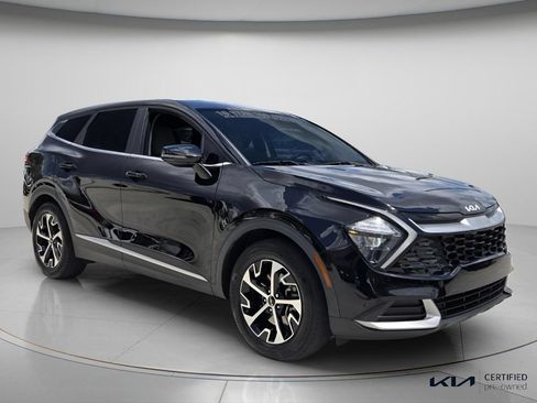 Certified 2023 Kia Sportage EX FWD image 9