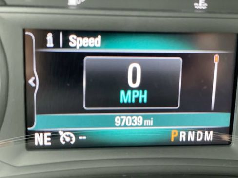 Certified 2018 Buick Encore Essence w/ Experience Buick Package FWD image 21