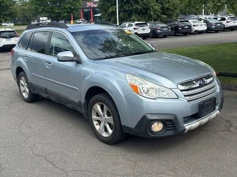 Used 2013 Subaru Outback 2.5i Limited AWD/4WD image 12