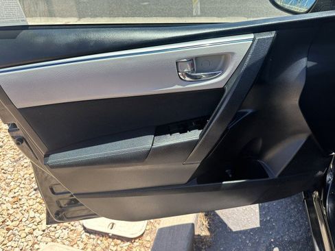 Used 2014 Toyota Corolla LE FWD image 10