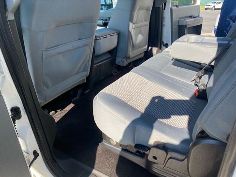 Used 2015 Ford F250 XLT w/ XLT Interior Package image 14