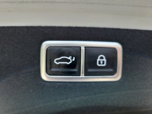 Certified 2023 Genesis G70 3.3T Sport Prestige w/ Sport Prestige Package RWD image 7