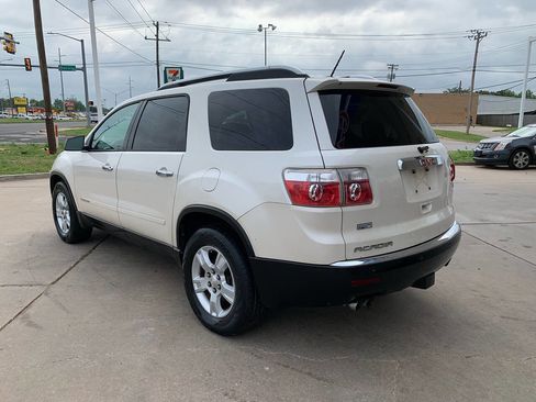 Used 2008 GMC Acadia SLE w/ Preferred Package FWD image 5